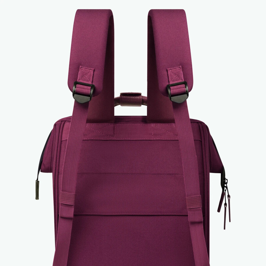 mochila aventurera mediana bonita