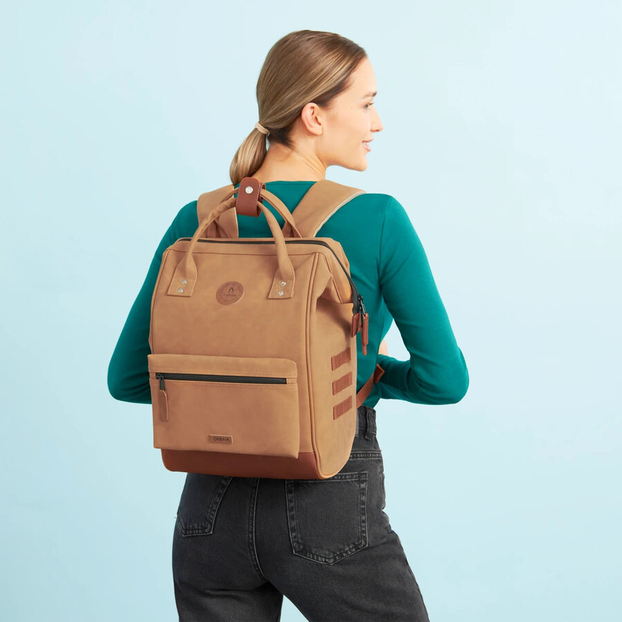mochila aventurera mediana moscú