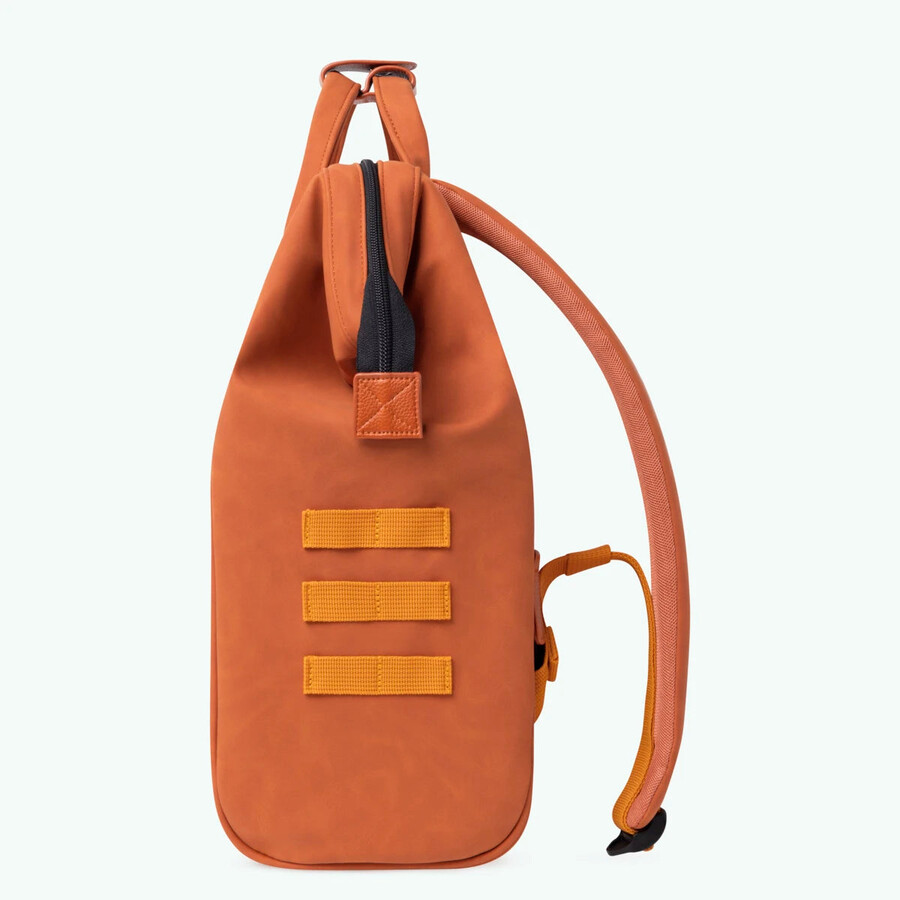 mochila aventurera mediana tanta