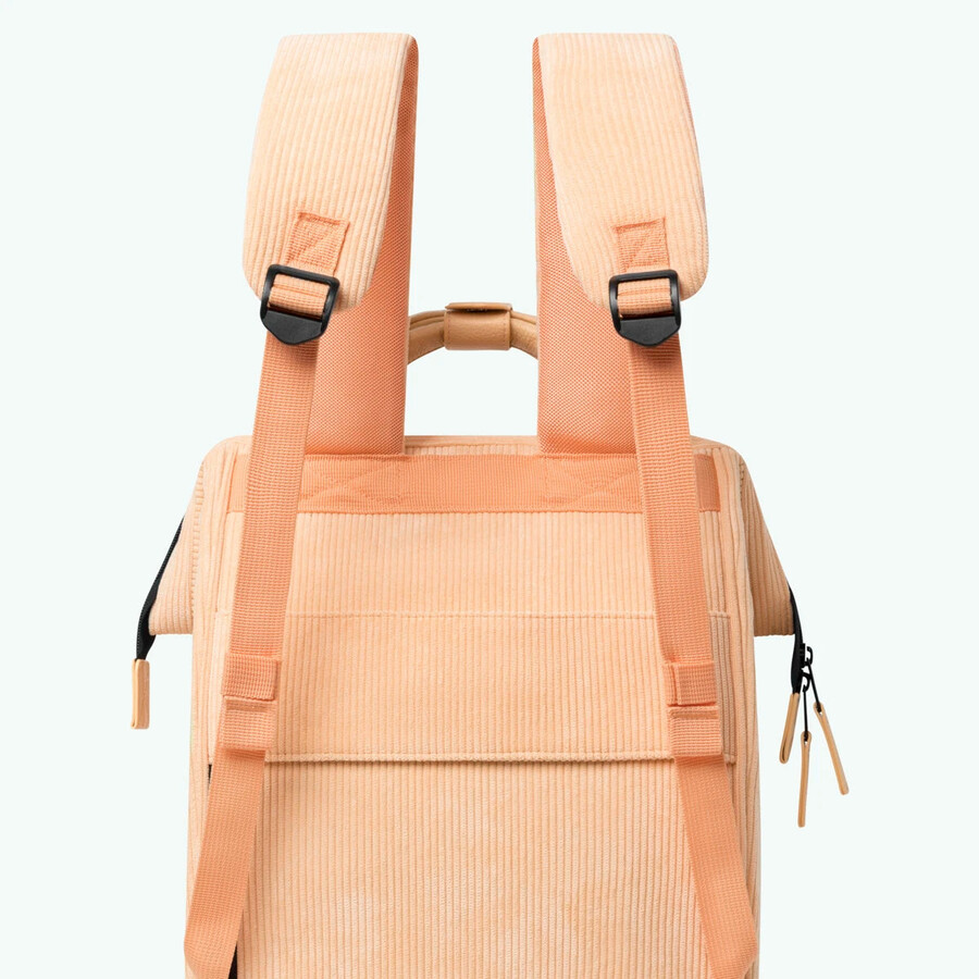 mochila aventurera mediana quito