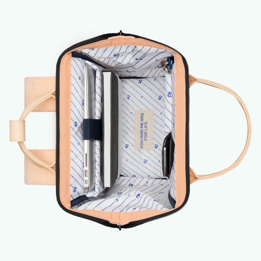 mochila aventurera mediana quito