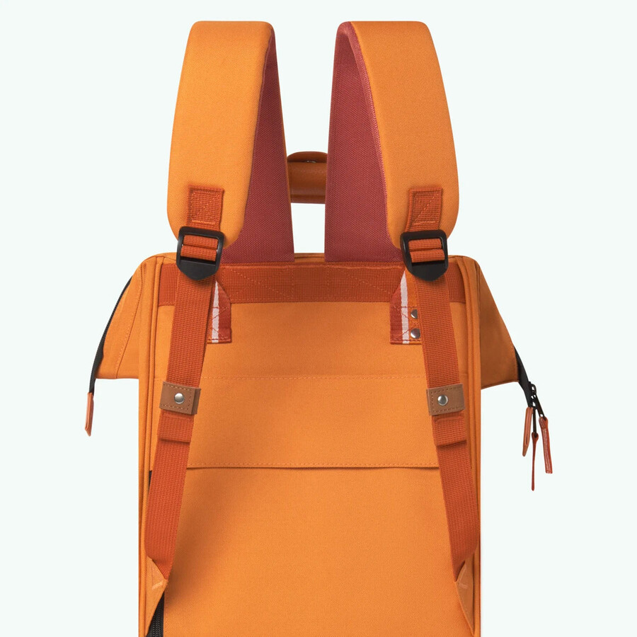 mochila aventurera mediana johannesburgo
