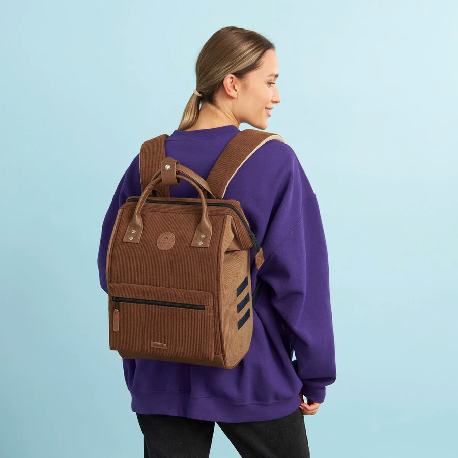 mochila aventurera mediana cantón