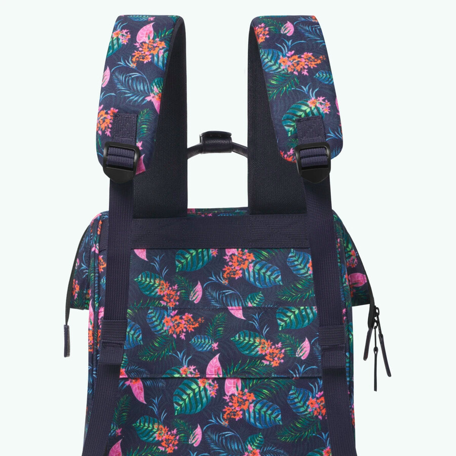 mochila aventurera mediana naranja