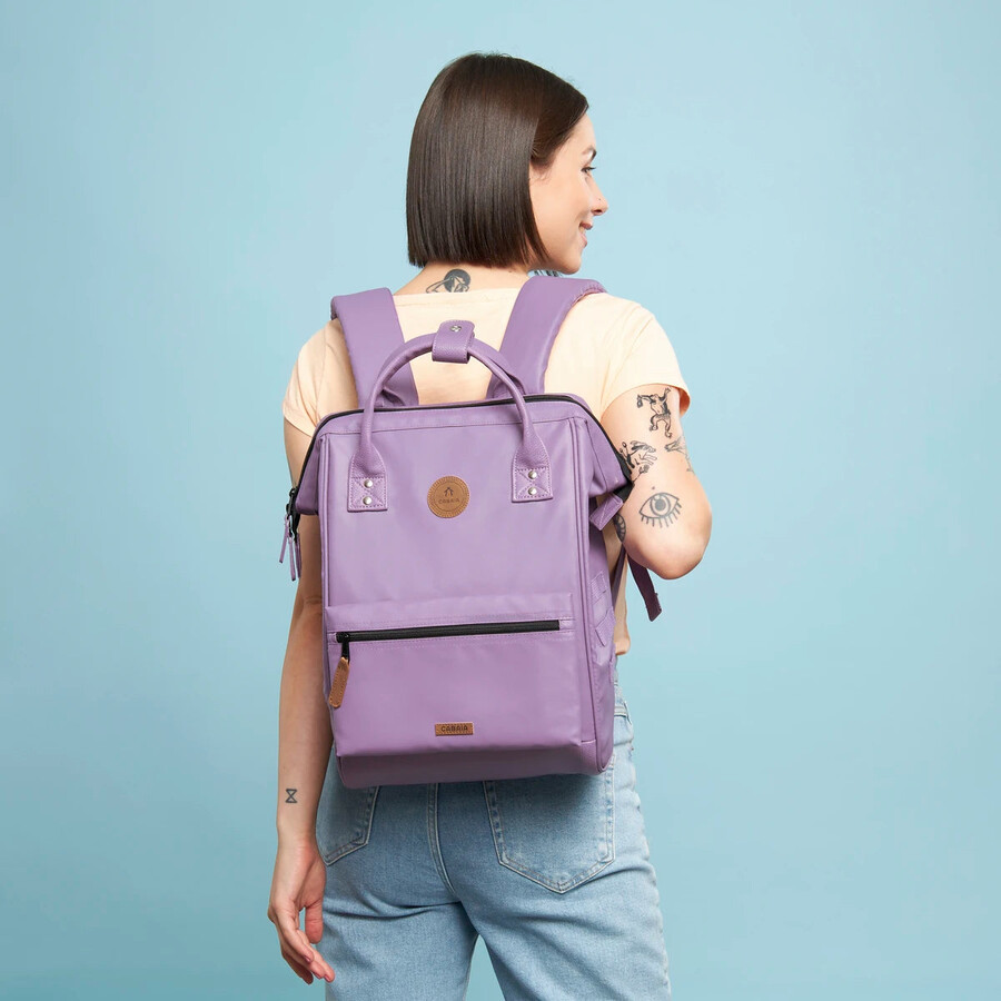 mochila aventurera mediana parme