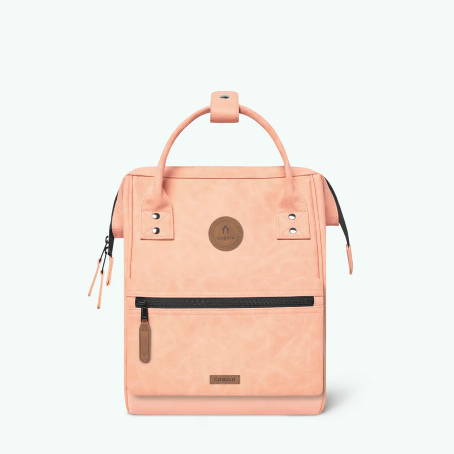 mochila aventurera pequeña como
