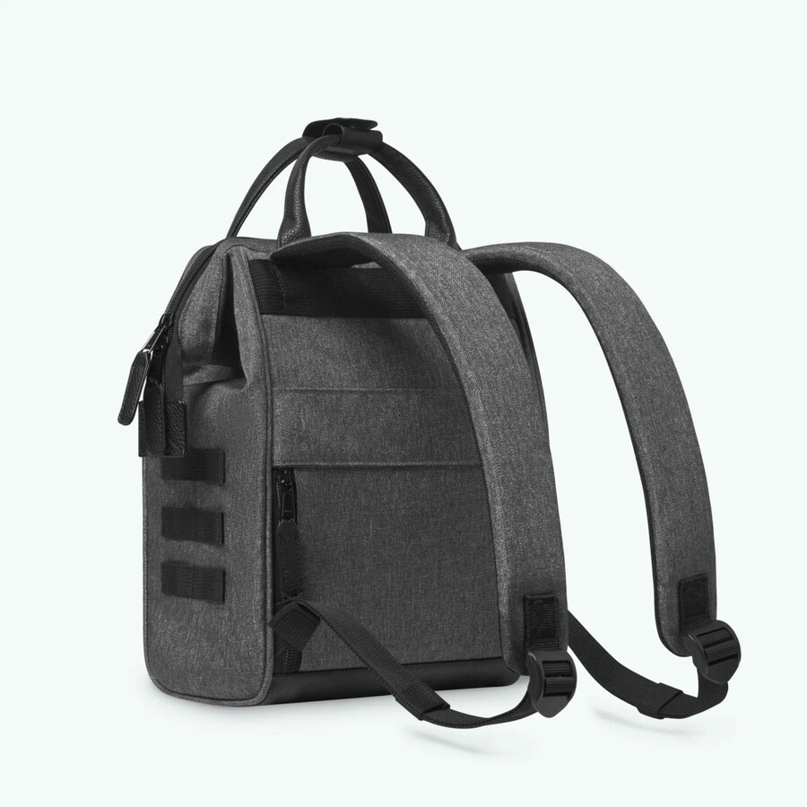 mochila aventurera pequeña luxemburgo