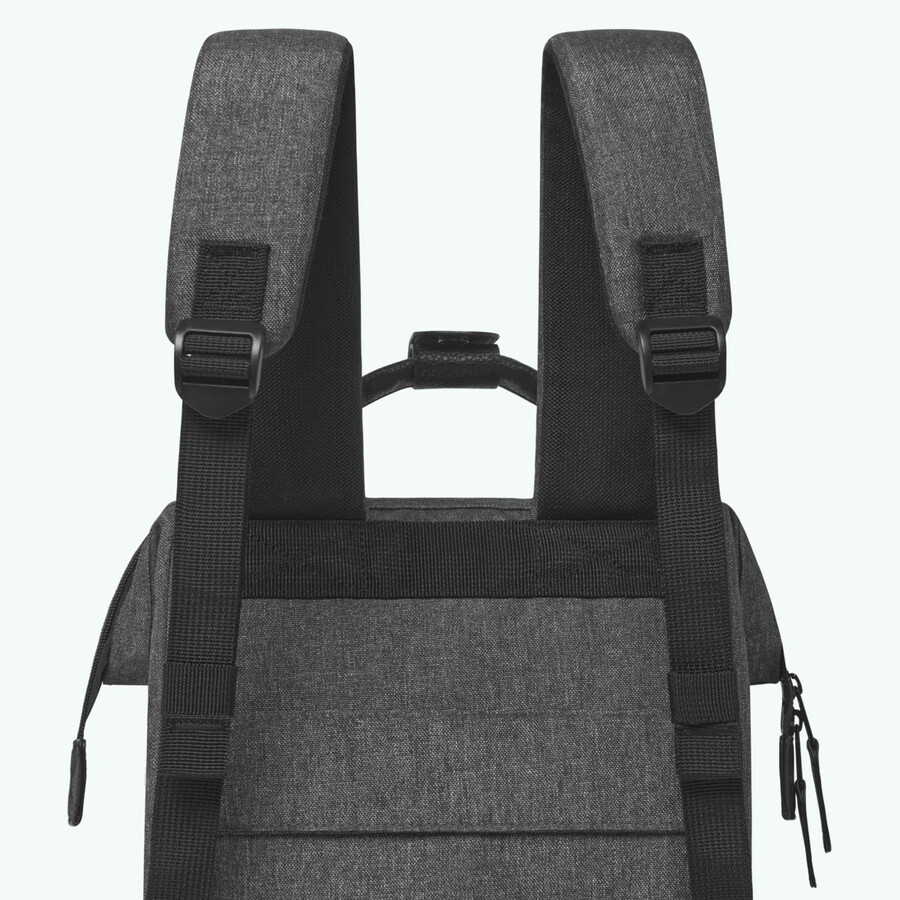 mochila aventurera pequeña luxemburgo
