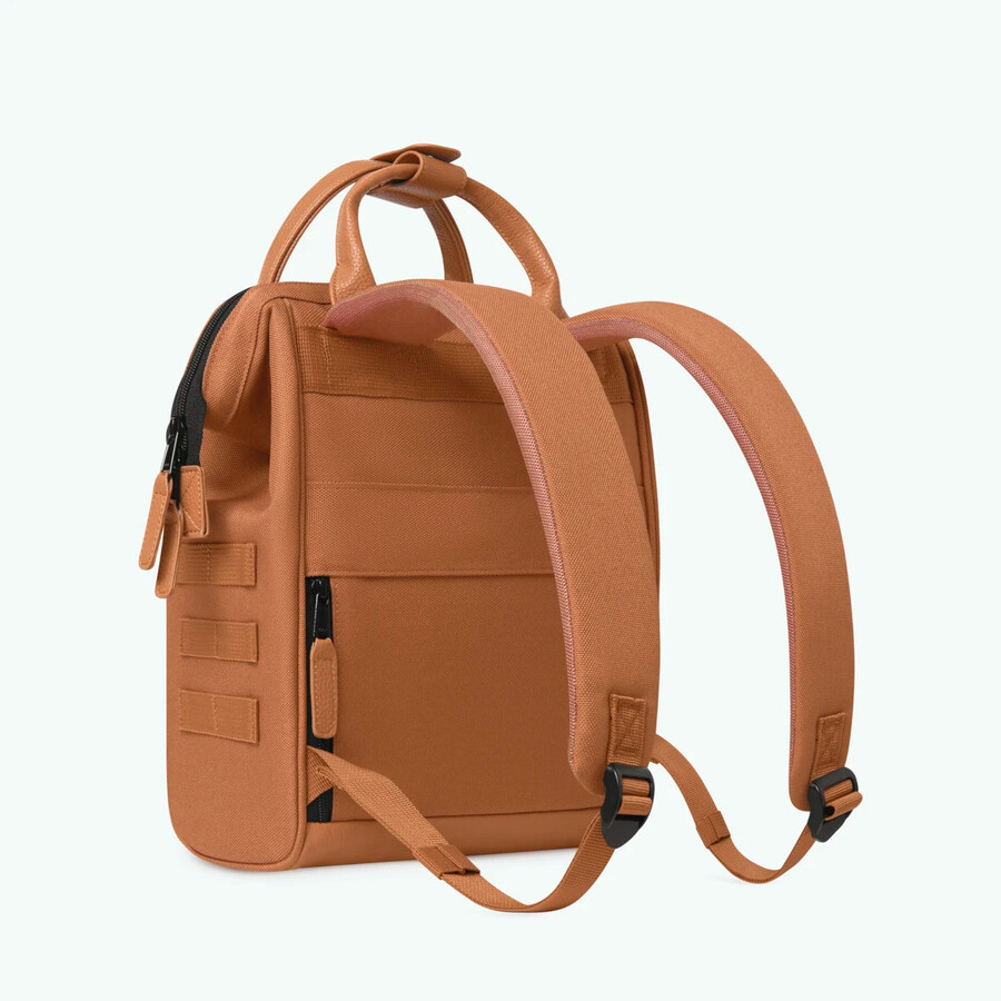 mochila aventurera pequeña turín