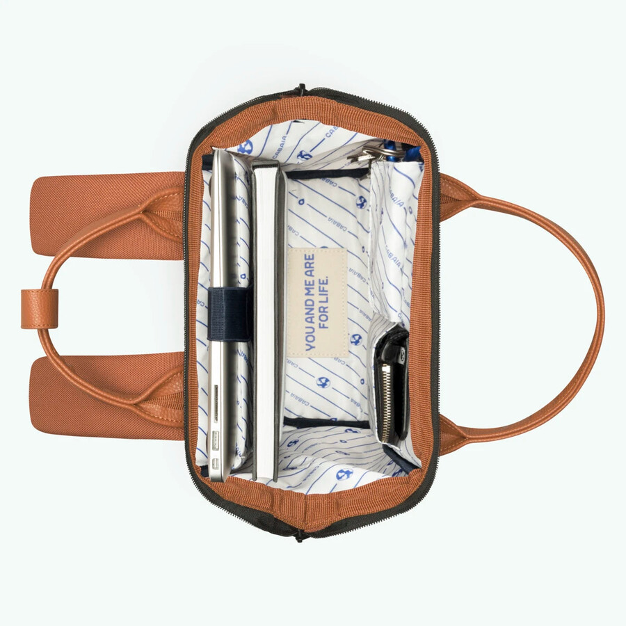 mochila aventurera pequeña turín
